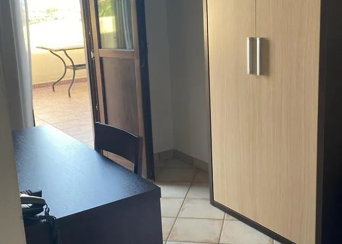 Vecchio Frantoio Rosa - Pet Friendly מרטינסיקורו