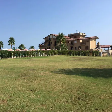 Vecchio Frantoio Rosa Hotel *