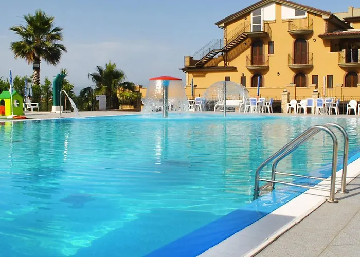 Vecchio Frantoio Rosa - Pet Friendly Martinsicuro